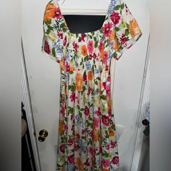 BloomChic Multicolor Floral Dress - Picture 1 of 3